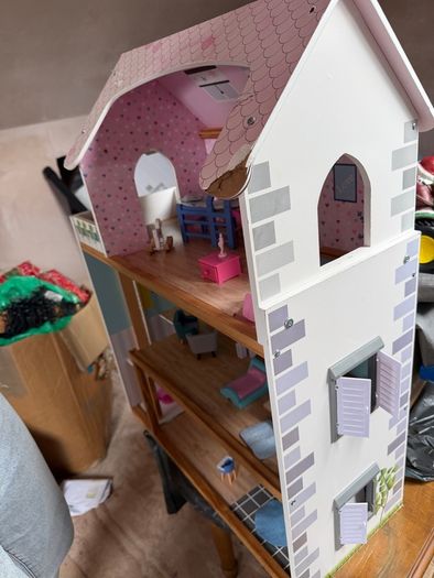 Doll house with furniture