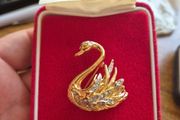 Vintage Gold Plated Glass Diamonds Swan Brooch