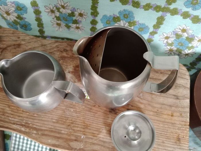 Old Hall,  Stainless steel, vintage teapot and jug