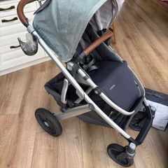 Uppababy Vista Emmet (Green) with all accessories