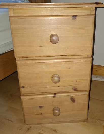 Country Pine Bedroom Furniture