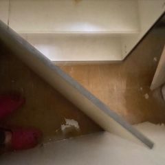Wall cabinet
