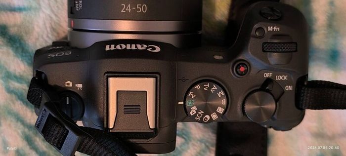 Canon EOS R8 Mirrorless Camera