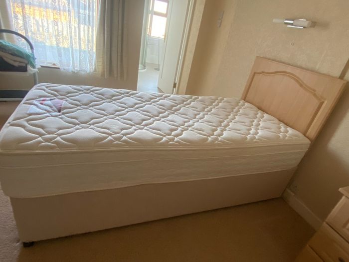 single bed & matching bedside locker