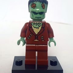 Lego Collectible Minifigures Series 7 COL04-055: The Monster (2011) Price includes P&P