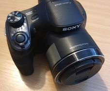 Sony Cybershot DSC-H400