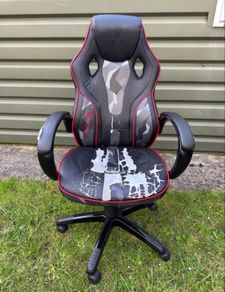 Gaming chair
