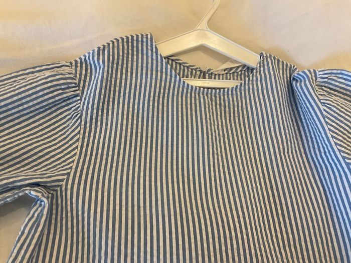 Gorgeous girls H&M blue white stripe dress like new 9-10
