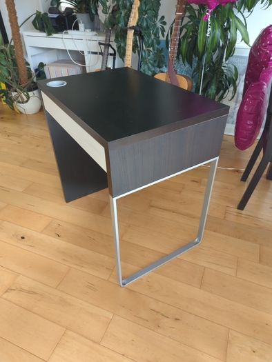 Ikea Micke desk