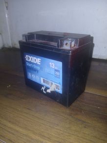 auxiliary battery