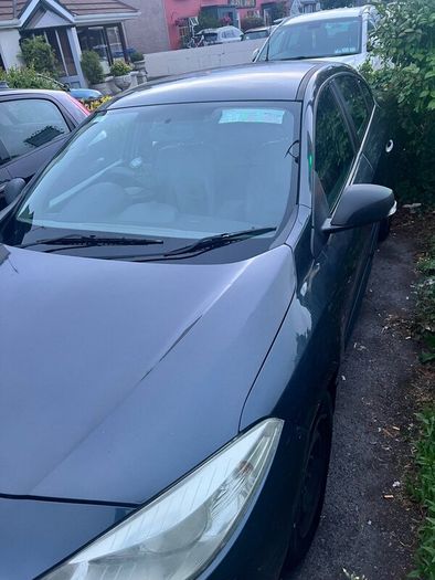 Renualt fluence 2011, 1.5 diesel with four new tyr