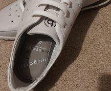 Bugatti trainers size 9