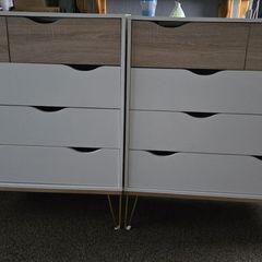 2 Chest of drawers with gold hairpin legs