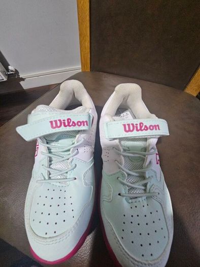 kids trainers