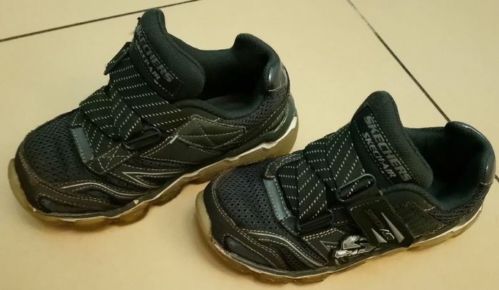SKECHERS SKECH-AIR SKX toddler shoes - SIZE UK11.5 / EUR29 - memory foam kids runners - trainers - sneakers