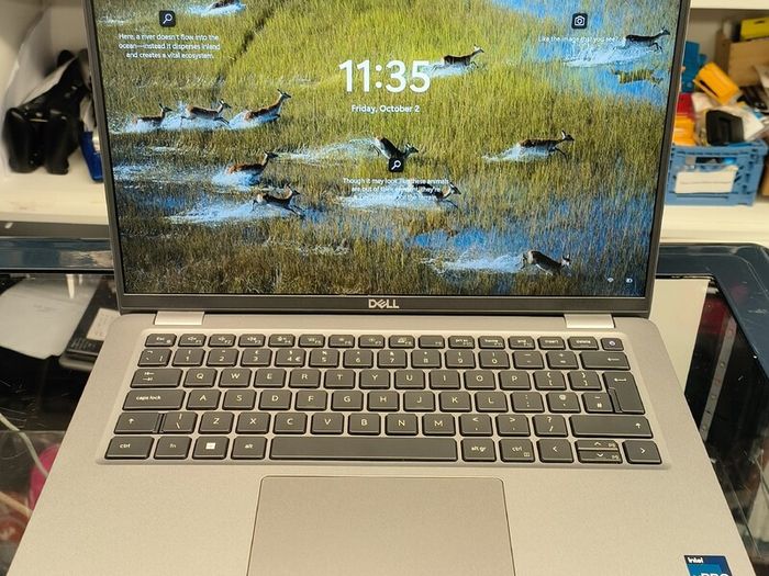 Dell Latitude 5440 14" Intel Core i5-1345U (13th Gen) 16GB 500GB SSD Windows 11 Pro Grey