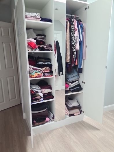 Bedroom wardrobe