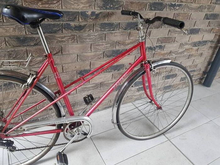 Retro ladies bike