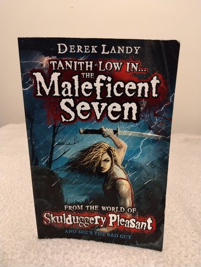 Skulduggery Pleasant Books collection By Derek Landy