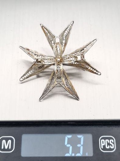 Vintage Sterling Silver Filigree Malta Cross Brooch
