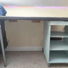 Free desk to go