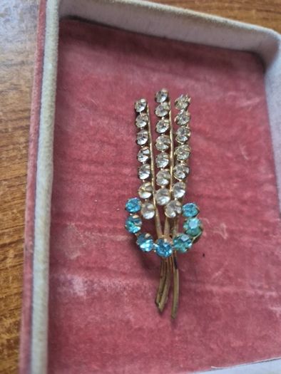 1940s/50s Vintage Metal Gold Tone Brooch