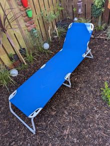 sun lounger