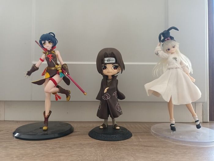 Figurines