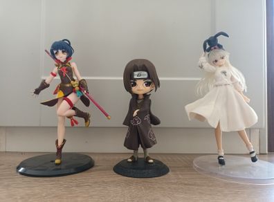 Figurines