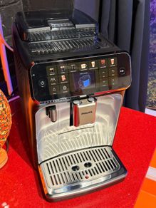 Philips 5500 LatteGo Bean to Cup Coffee Machine, Excellent Condition