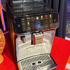 Philips 5500 LatteGo Bean to Cup Coffee Machine, Excellent Condition
