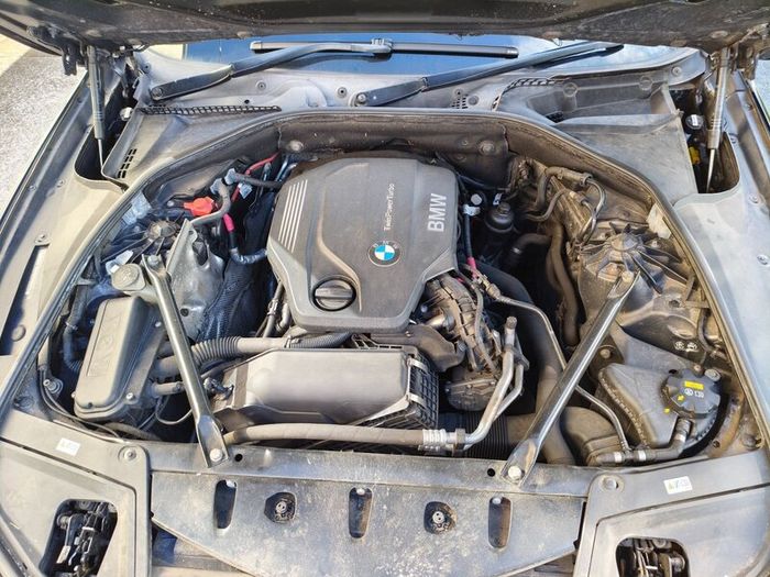 BMW 5-Series 2015