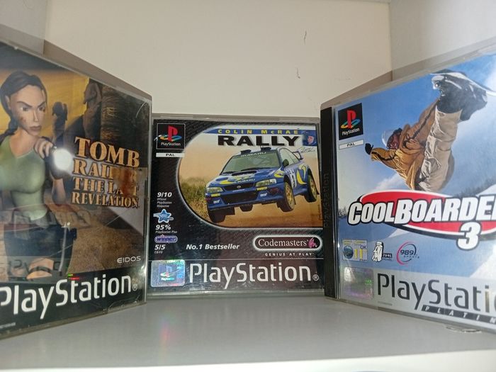 Collection Of Ps1 Games Tomb Raider Etc All With Books And All Working