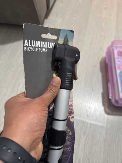 Bicycle pump