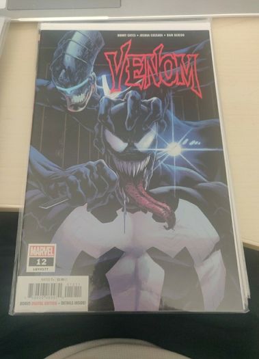 Venom lot 3 eur each