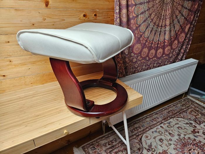 Foot stool