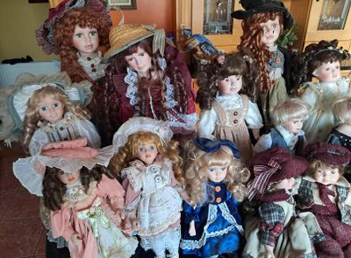 Porcelain Doll Collection [21 Lot]