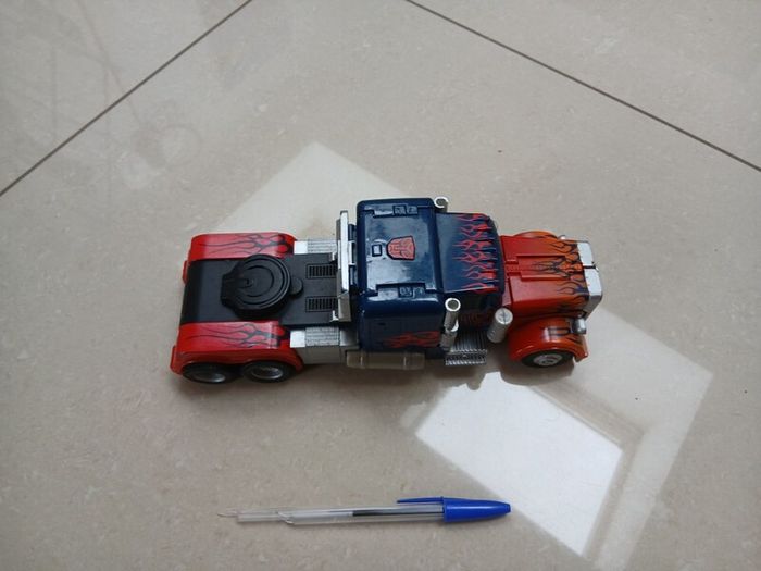 Transformer vehicle