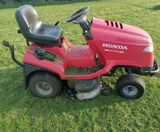 wanted all types of ride on and push mowers