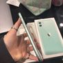 iphone 11 64GB Unlocked Image 5