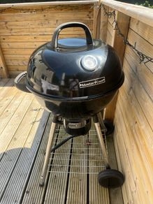 large Kettle bbq and charcoal