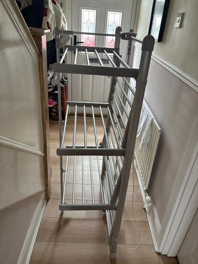 heated clothes airer