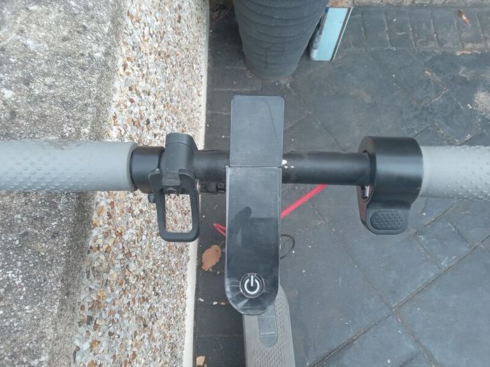 Electric scooter