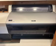 FREE  Epson Stylus Pro 7880 Printer