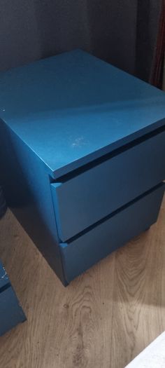 2 Bedside Tables