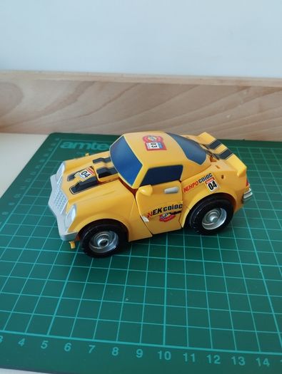 Transformers Bump n Go Bumblebee  Hasbro 2006