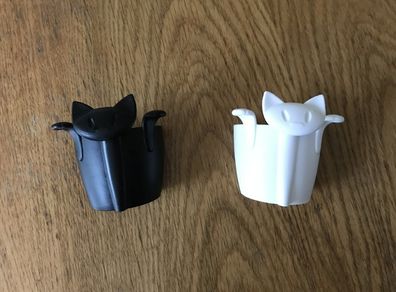 Tea strainers