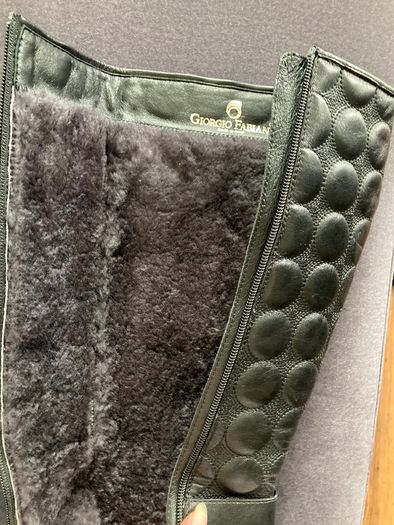 Woman's Boots