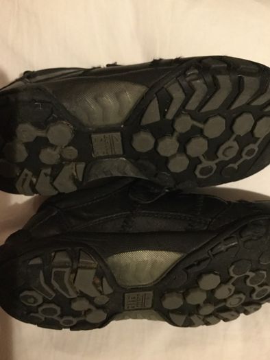 Boys black Clark shoes Size 11.5G