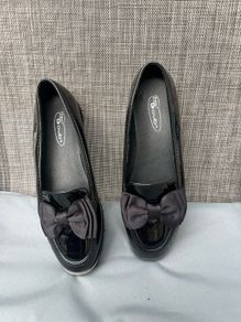 Ladies new shoes size 5
